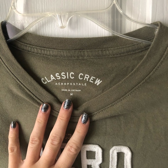 Aeropostale tee, like new! - Picture 2 of 3